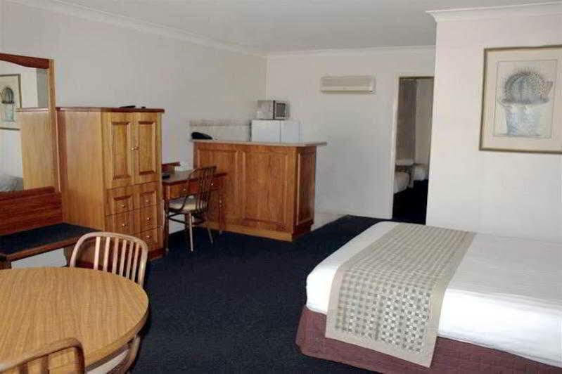 Best Western Ambassador Motor Inn & Apartments Wagga Wagga Buitenkant foto